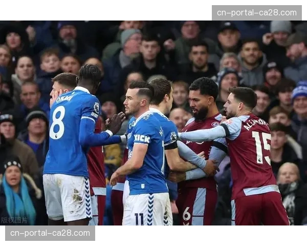 埃弗顿1-1战平水晶宫，保级路上再添一分
